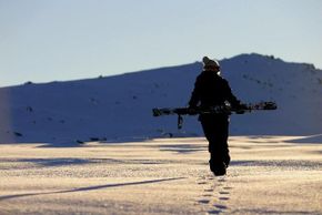 Die durchschnittliche Schneehöhe während der Saison beträgt 59 cm am Berg und 31 cm im Tal