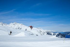 Der ACE Snowpark ist vor allem für erfahrene und Profi-Freestyler geeignet.