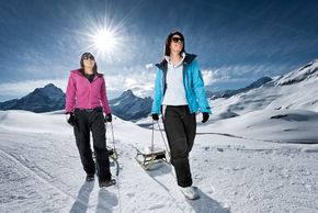 In Grindelwald First gibt es eine Schlitteltageskarte