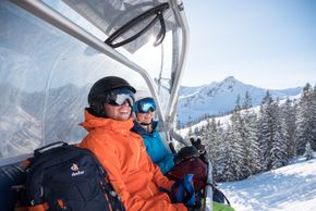 Mit dem Sessellift nach oben