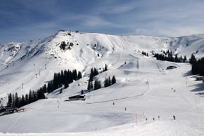 Von Oktober bis Mai laufen die Lifte in Kitzbühel