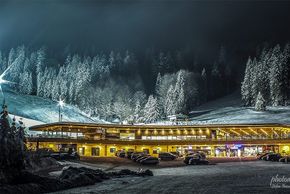 Auch Nachtskilauf ist möglich.