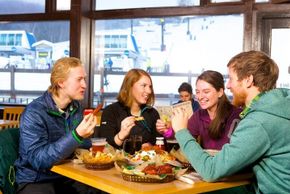 Typisch amerikanisch darf auch das BBQ nicht fehlen.