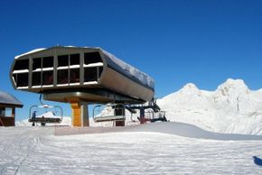 Zahlreiche Lifte sorgen für einen stressfreien Skitag ohne lange Wartezeiten.