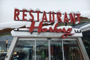 Das Restaurant am Horberg liegt direkt in der Bergstation der Gondelbahn.