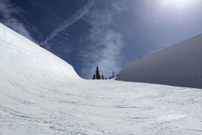 Beeindruckend: Die Super-Duper Pipe mit 22ft (knapp 7m) Tiefe.