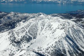 Mt Rose liegt in direkter Nähe des Lake Tahoe.