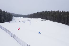 Riesenspaß für Freestyler im Najibska Rail Park