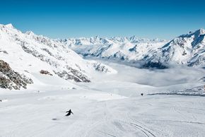 Skifahren mit grandioser Aussicht
