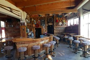 Cafè und Bar Schlussliacht