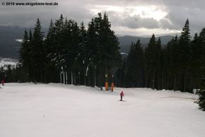 Die Weiche zwischen U zalomeneho-Piste (2) und Slalomova (3)!
