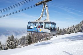 Mit der Pfänderbahn geht es hinauf zu den beiden Schleppliften.