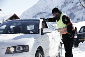 Zahlreiche Parkpl&auml;tze befinden sich direkt an den Talstationen in Warth und Schröcken