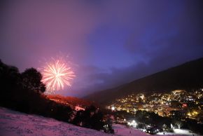 Feuerwerk über der Stadt.