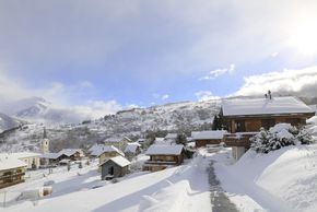 Detaillierte Infos zum Skiurlaub im Skigebiet Unterbäch - Ginals