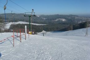Blick nach Osten über den Skilift Brenden am 9.1.2009 um 13 Uhr(© http://www.freiburg-schwarzwald.de)