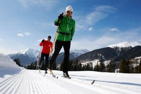 Über 100 Loipenkilometer können Langläufer in der Graubündner Region erkunden.