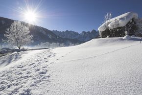 Eine bilderbuchartige Winterlanschaft lockt Wintersportler nach Gosau.