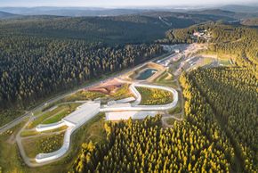 Detaillierte Infos zum Langlauf und den Loipen im Langlaufgebiet LOTTO Thüringen Skisport-HALLE Oberhof