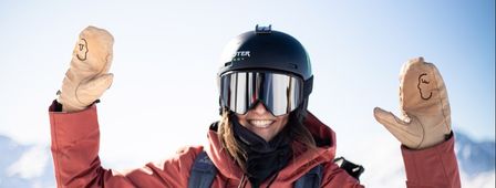 Find the right warmth level for your ski gloves.