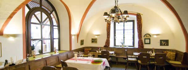 Detaillierte Infos zur Unterkunft 4* Schlosshotel Kartause Gaming