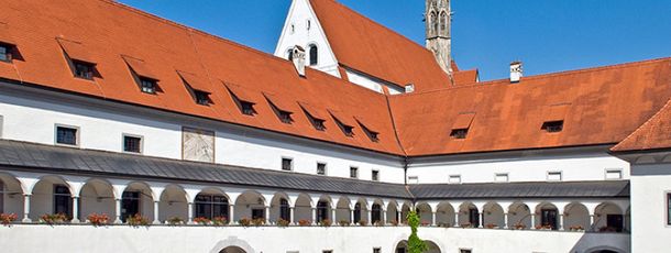 Detaillierte Infos zur Unterkunft 4* Schlosshotel Kartause Gaming