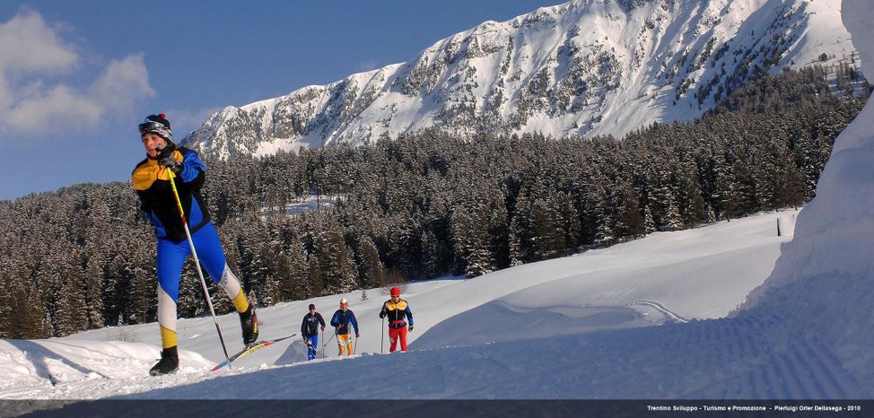 Das Val di Fiemme zählt mit seinen 150 Loipenkilometern zu den italienischen Langlauf-Eldorados.