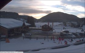 Webcam zeigt die aktuelle Schneelage in Flattnitz
