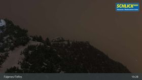 Webcam zeigt die aktuelle Schneelage in Schlick 2000