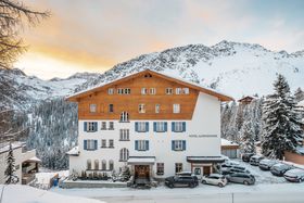  Hotel Alpensonne
