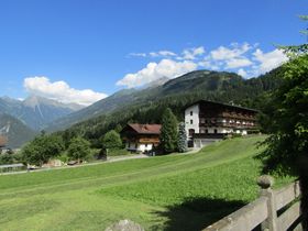  Hotel-Garni Troppmair