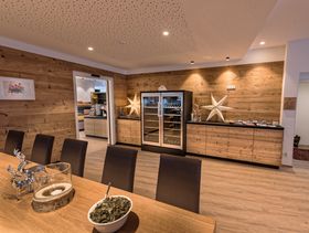  Hotel-Pension Alpenrose