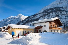  Selbstversorgerhaus Lumper