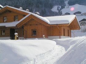  Dorfchalets