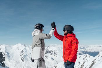 Mit den Pauschalangeboten bekommst du die besten Specials für deinen Skiurlaub.