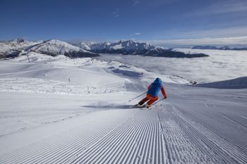 Auf den Pisten ist jede Menge Platz für ausgedehnte Schwünge.