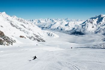 Saas-Fee boasts numerous challenging runs.