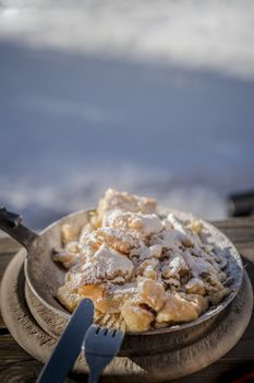 Tölzer Hütte: der angeblich beste Kaiserschmarrn