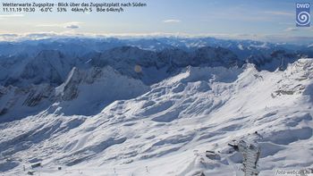 Am Freitag startet die Skisaison auf der Zugspitze. Vorher sollen hier noch über 50cm Neuschnee fallen.