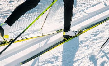 The price of cross-country ski boots depends on the functional properties.