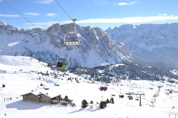 In Gröden liegen Skivergnügen und winterliche Events ganz nah beieinander.