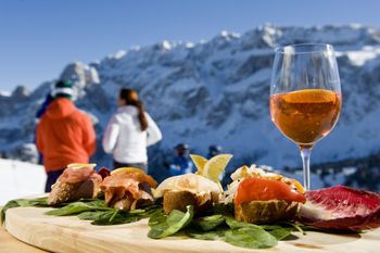 Mediterrane Speisen gibt es auf der Comicihütte.