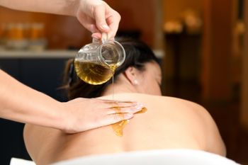 In den sechs Thermen und Wellnessoasen im SalzburgerLand kannst du dich so richtig verwöhnen lassen.