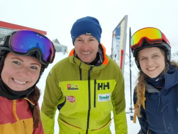 Wir haben die neuen Modelle an der Seite von Skiprofis wie Manfred Pranger getestet.