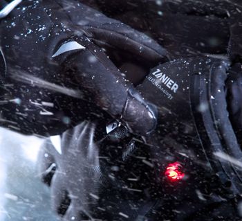 Die jeweilige Heizstufe wird anhand eines Lämpchens in Flammenform angezeigt.