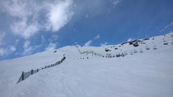 Der alte 4er-Sessellift Larmach in Königsleiten war eine der wenigen Anlagen ohne Wetterschutzhaube.