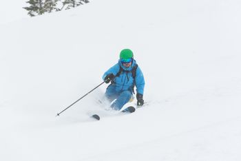 Advanced skiers will enjoy the demanding runs off the groomed pistes.