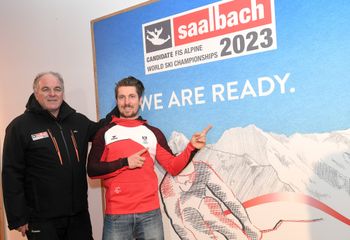 Bartl Gensbichler und Marcel Hirscher sind sich sicher: Saalbach ist bestens gerüstet für die Ski WM 2023.