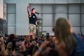 Zu Gabaliers bekanntesten Songs gehören Hulapalu und I sing a Liad für di.