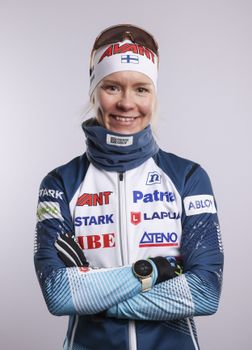 Die Führende in der Verfolgungswertung: Suvi Minkkinen aus Finnland.